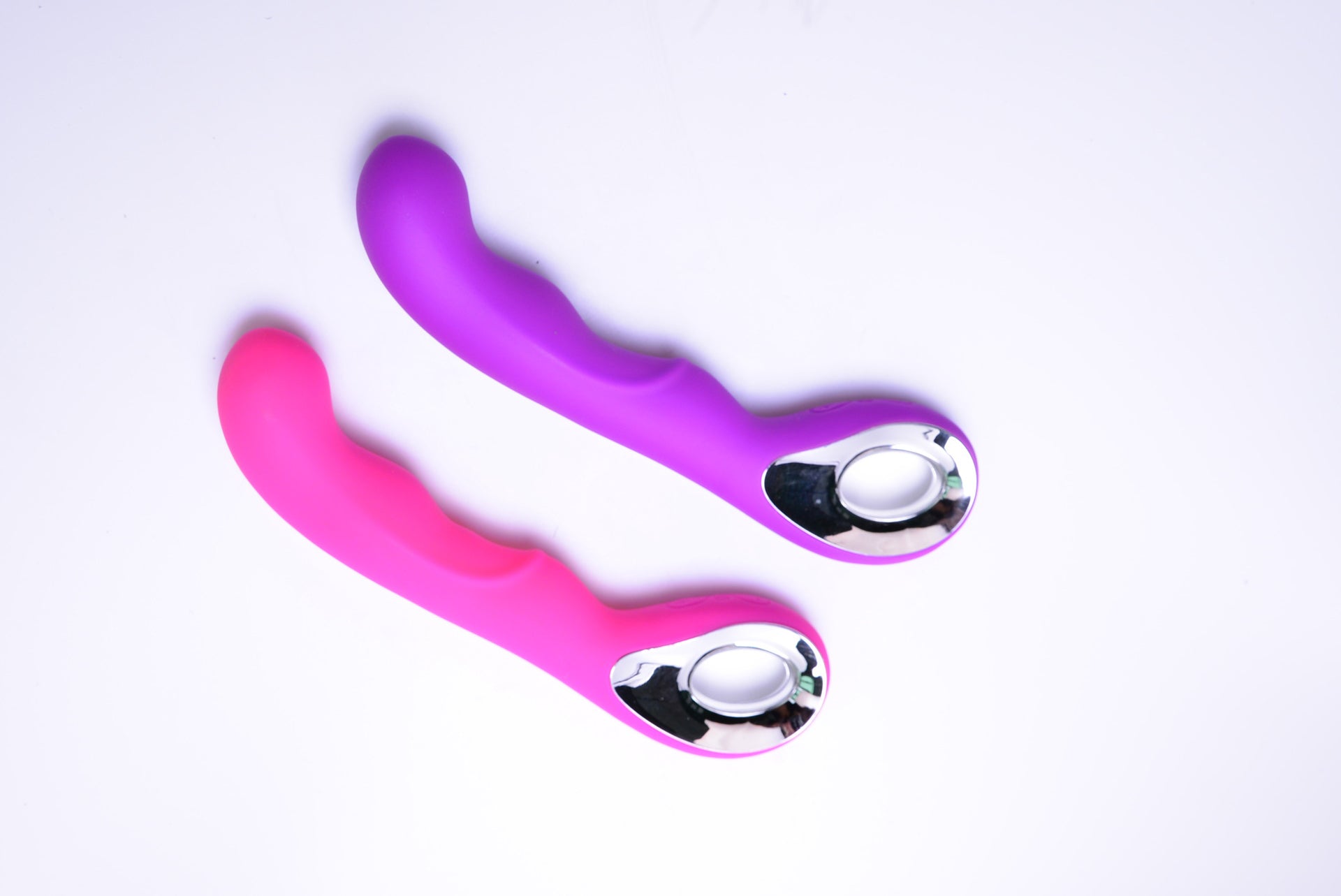 10 Frequency G-Spot vibration Rechargeable Vibrating Dildo